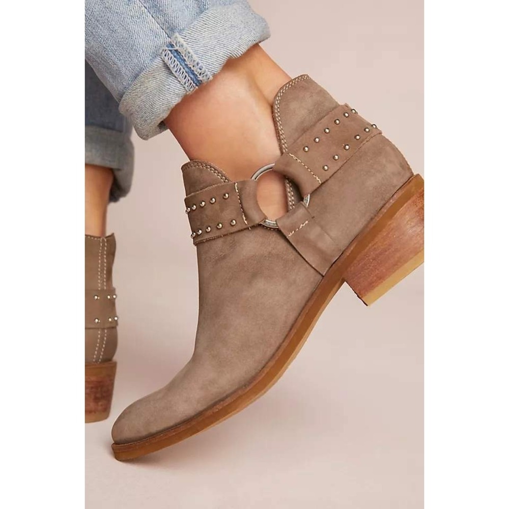 Anthropology Kaanas Suede Studded Ankle Booties Western‎ Accents Taupe Boots 37